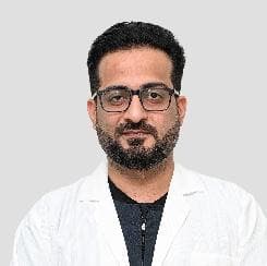Dr. Piush Girdhar